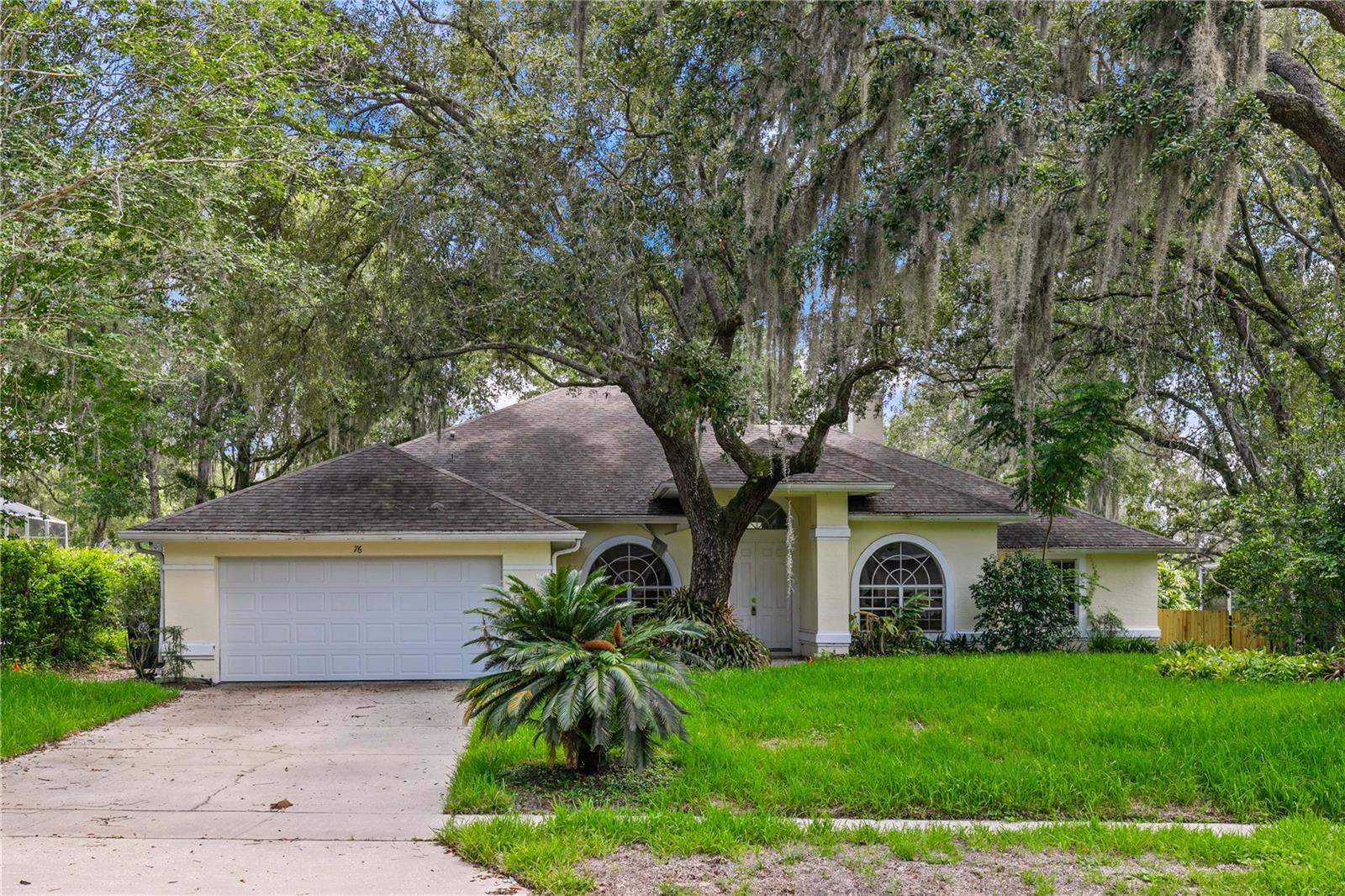 Photo of 76 WINDING OAKS LANE OVIEDO FL 32765