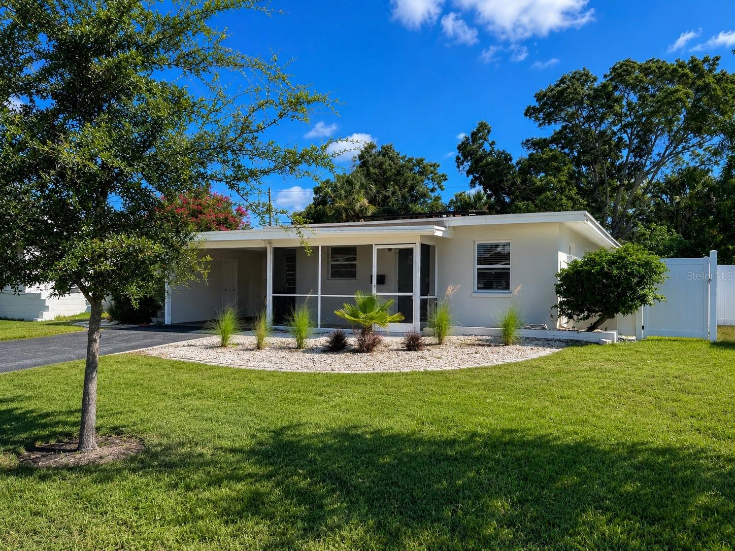 Photo of 6299 34TH AVENUE ST PETERSBURG FL 33710