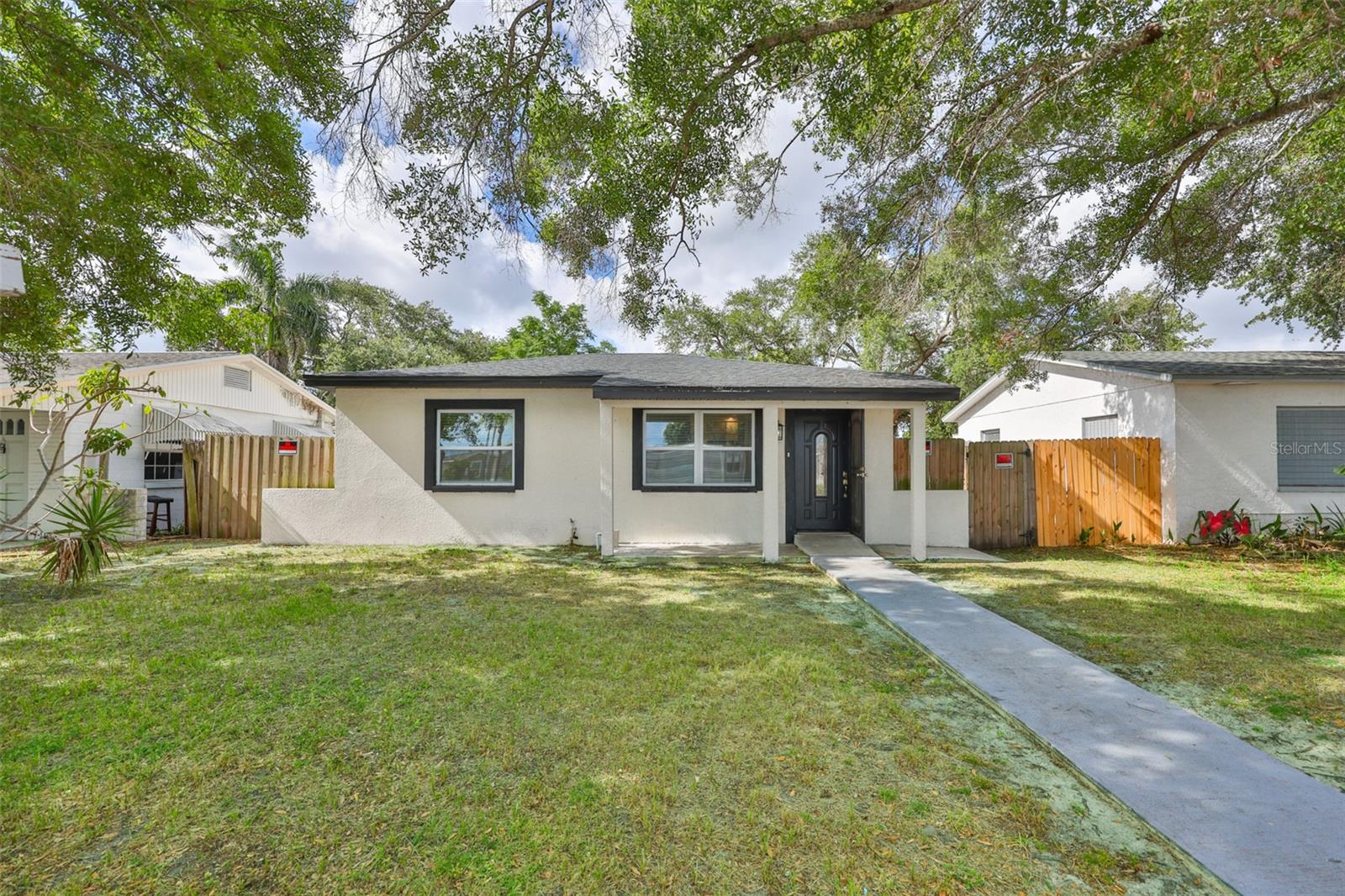 Photo of 2450 40TH AVENUE ST PETERSBURG FL 33714