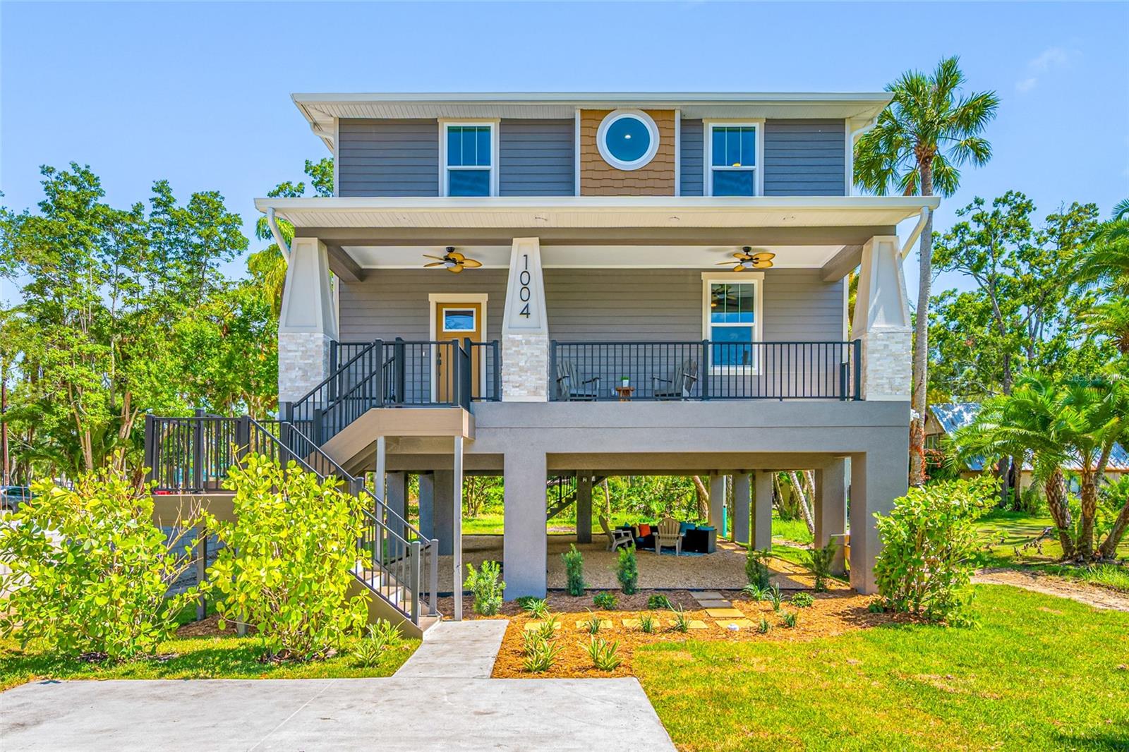 Photo of 1004 W HENRY AVENUE TAMPA FL 33604