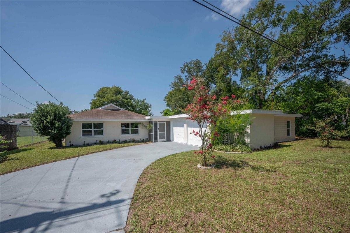 Photo of 1925 JOHN ARTHUR WAY LAKELAND FL 33803