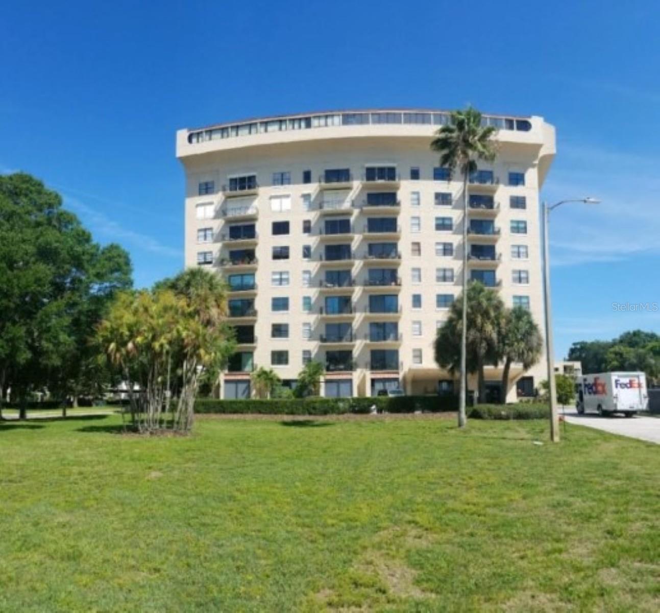 Photo of 2109 BAYSHORE BOULEVARD #610 TAMPA FL 33606