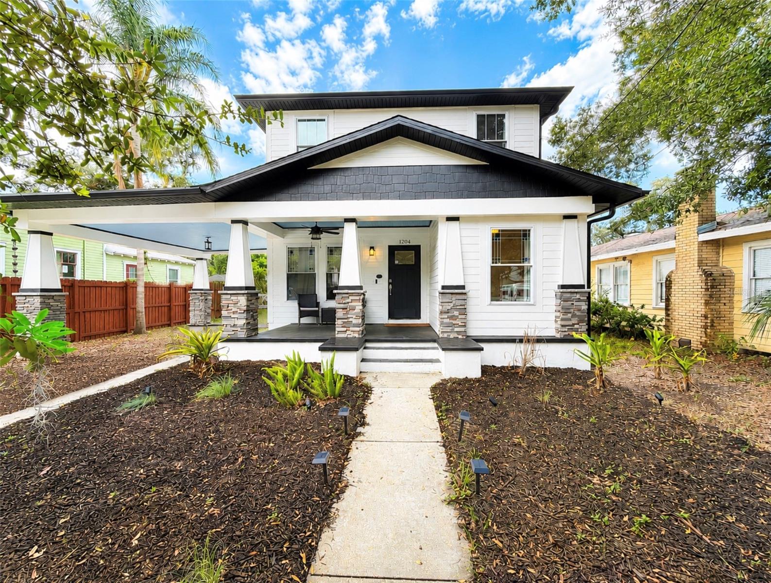 Photo of 1204 E ELLICOTT STREET TAMPA FL 33603