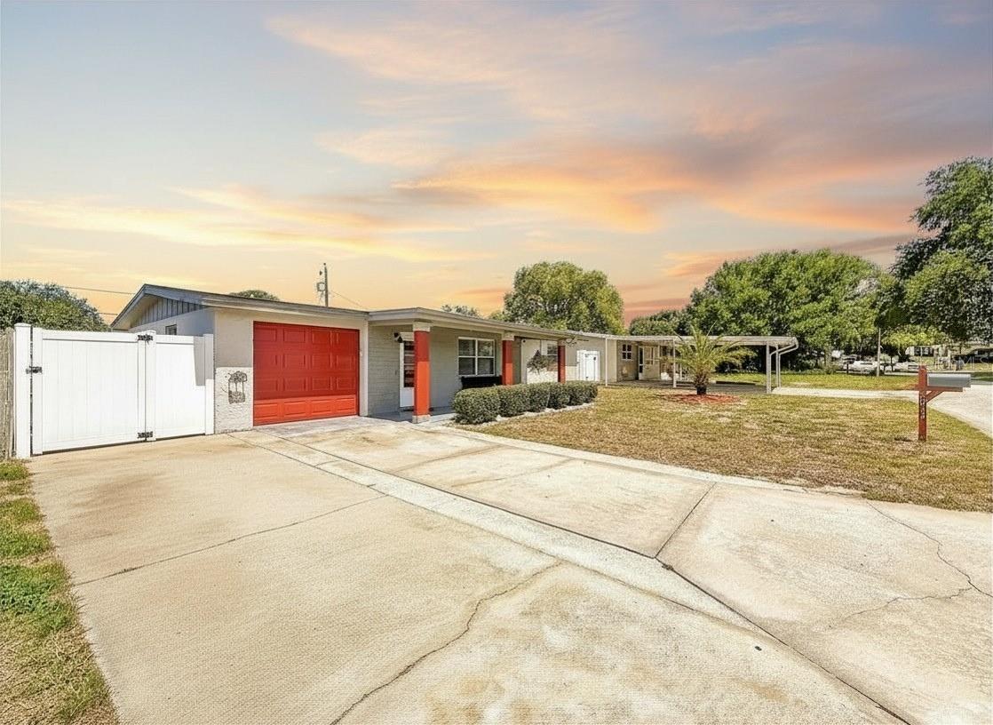 Photo of 2019 HESS DRIVE HOLIDAY FL 34691