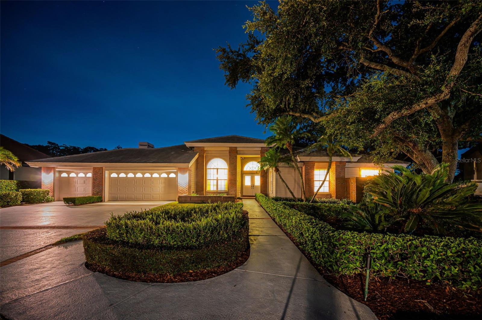 Photo of 4995 CAMBERLEY LANE OLDSMAR FL 34677