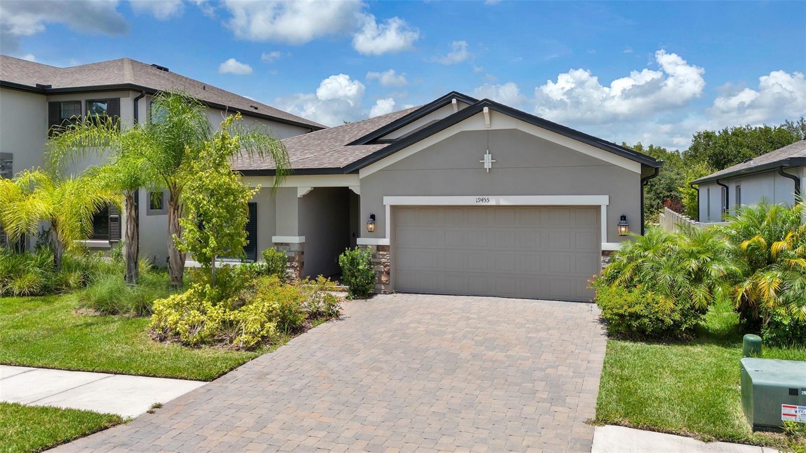 Photo of 19455 REDWOOD POINT DRIVE TAMPA FL 33647