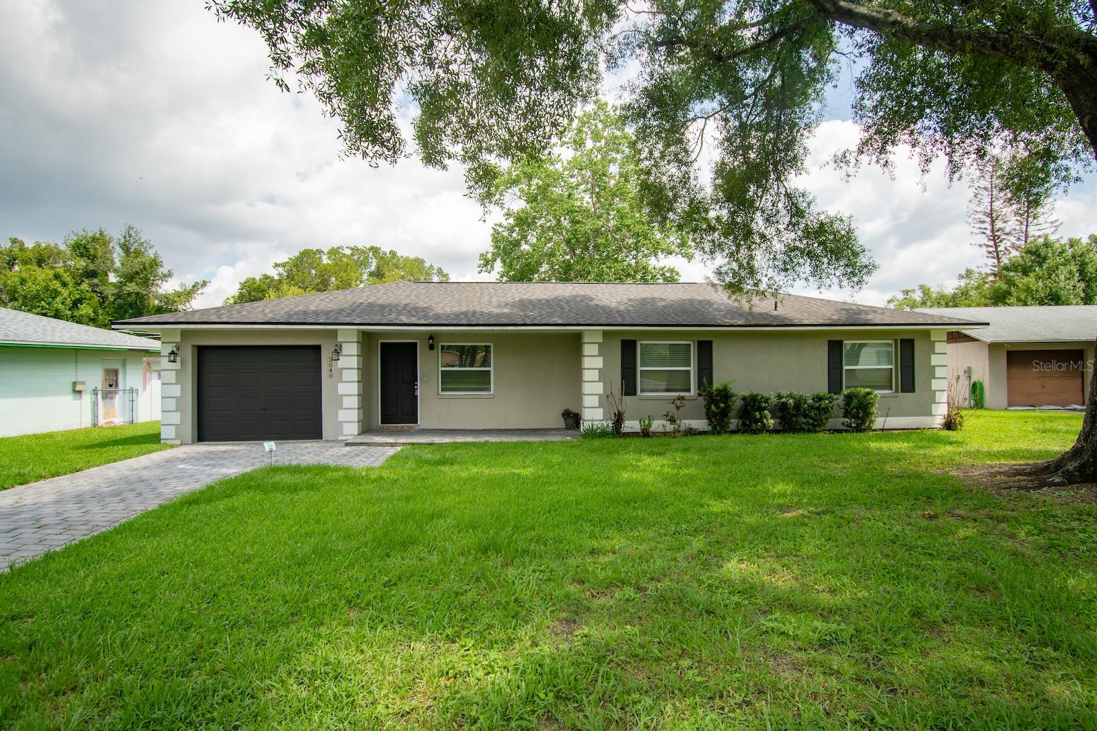 Photo of 2040 WOODBRIAR LOOP LAKELAND FL 33813