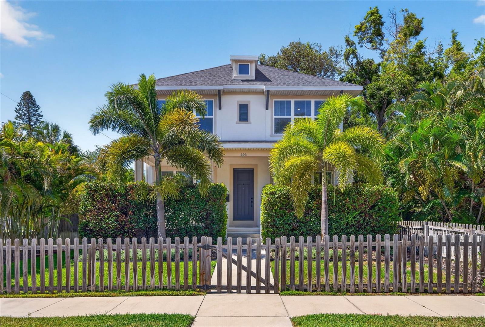 Photo of 293 18TH AVENUE ST PETERSBURG FL 33705