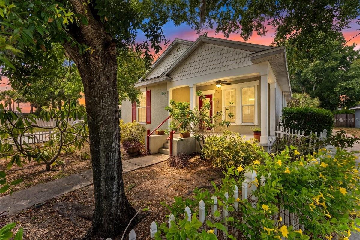 Photo of 528 E MARTIN LUTHER KING JR DRIVE #D TARPON SPRINGS FL 34689