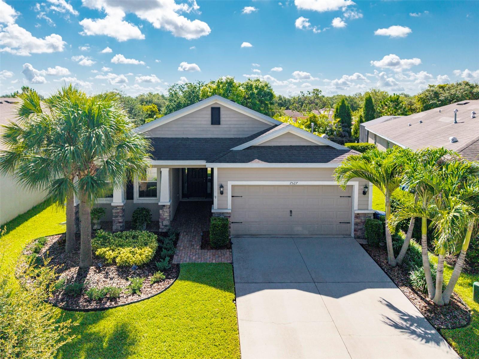 Photo of 7527 LANTERN PARK AVENUE APOLLO BEACH FL 33572