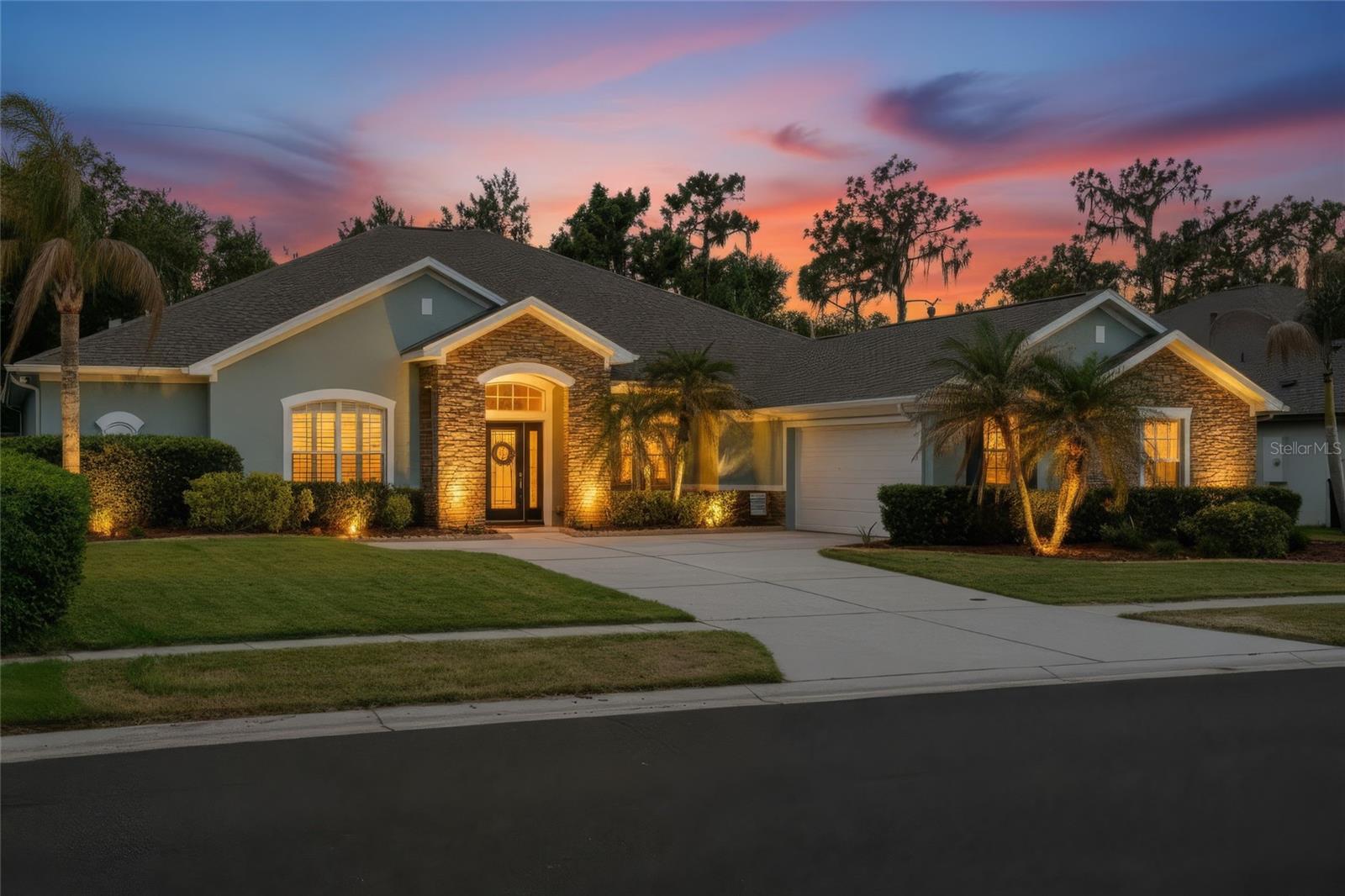 Photo of 11704 NEWBERRY GROVE LOOP RIVERVIEW FL 33579