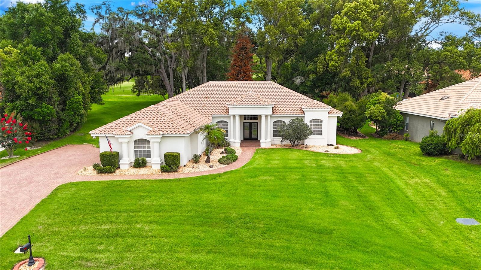 Photo of 12649 OAK HOLLOW COURT DADE CITY FL 33525