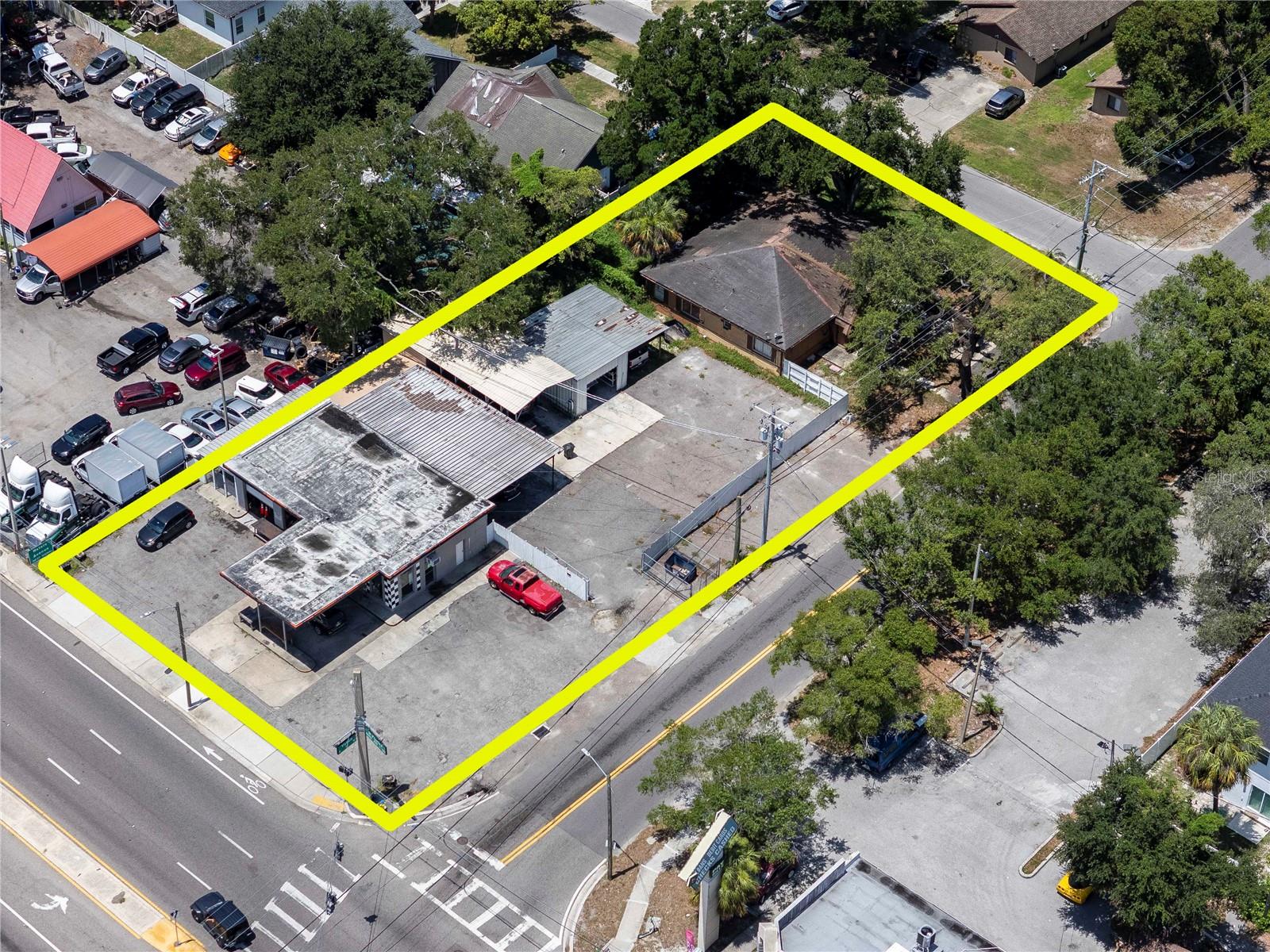 Photo of 8624 N FLORIDA AVENUE TAMPA FL 33604
