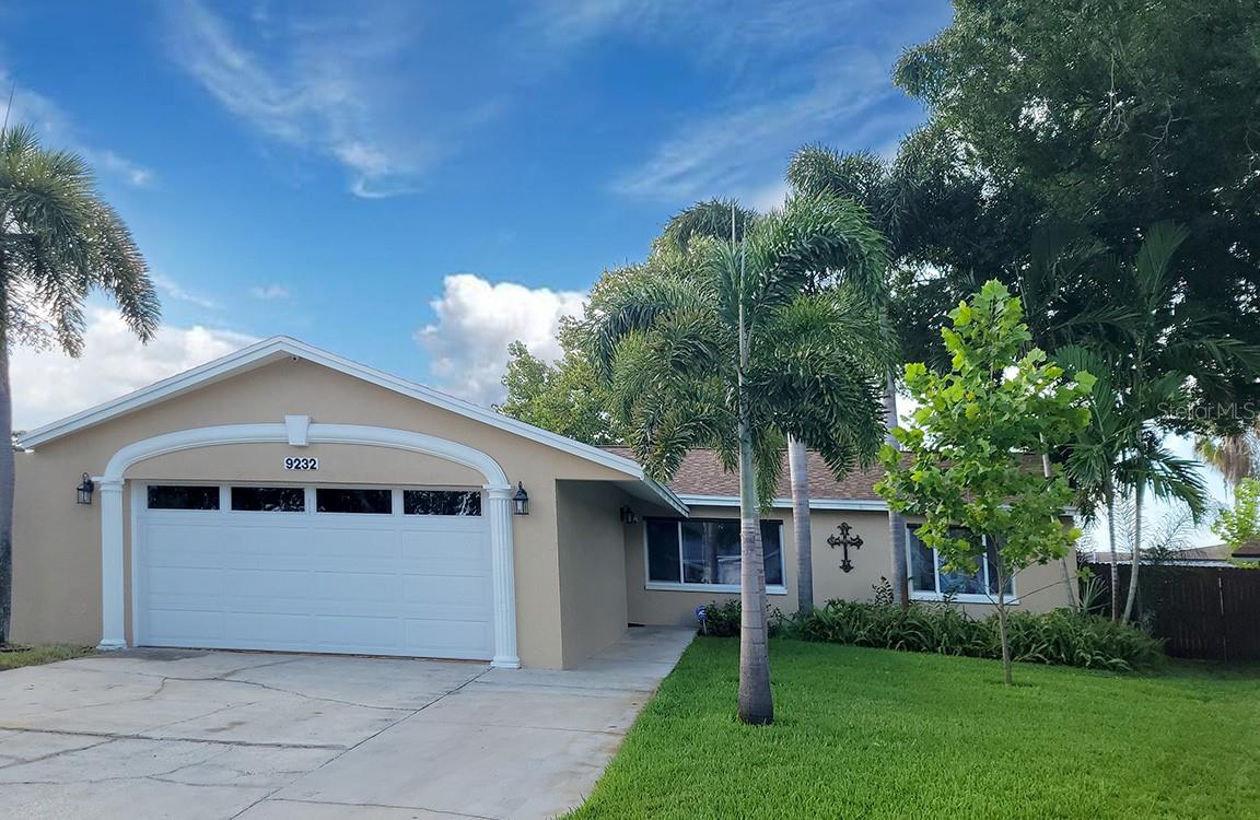Photo of 9232 80TH AVENUE SEMINOLE FL 33777
