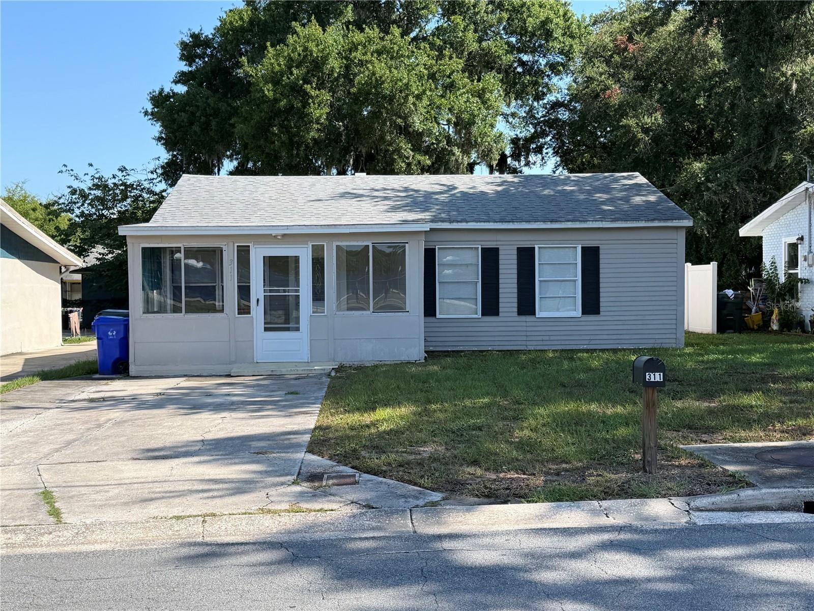 Photo of 311 W BELLA VISTA STREET LAKELAND FL 33805