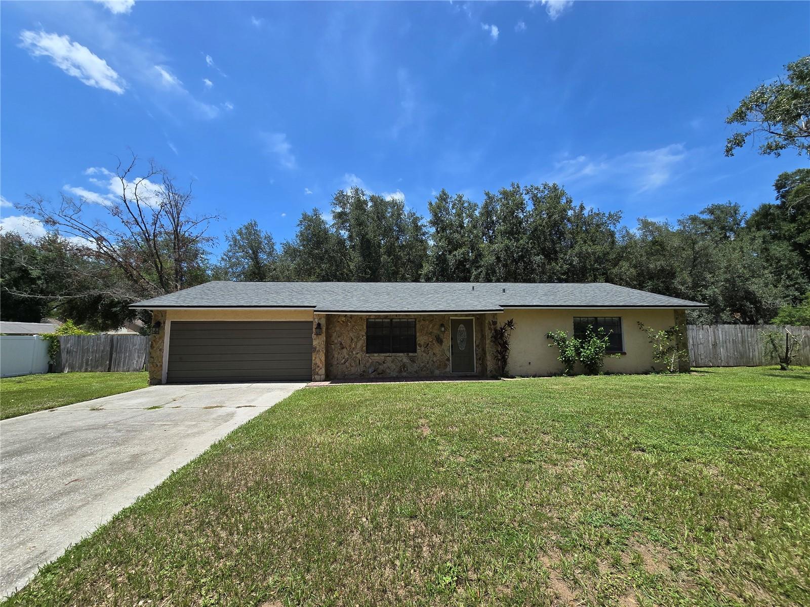 Photo of 202 JACOB RYAN COURT BRANDON FL 33510