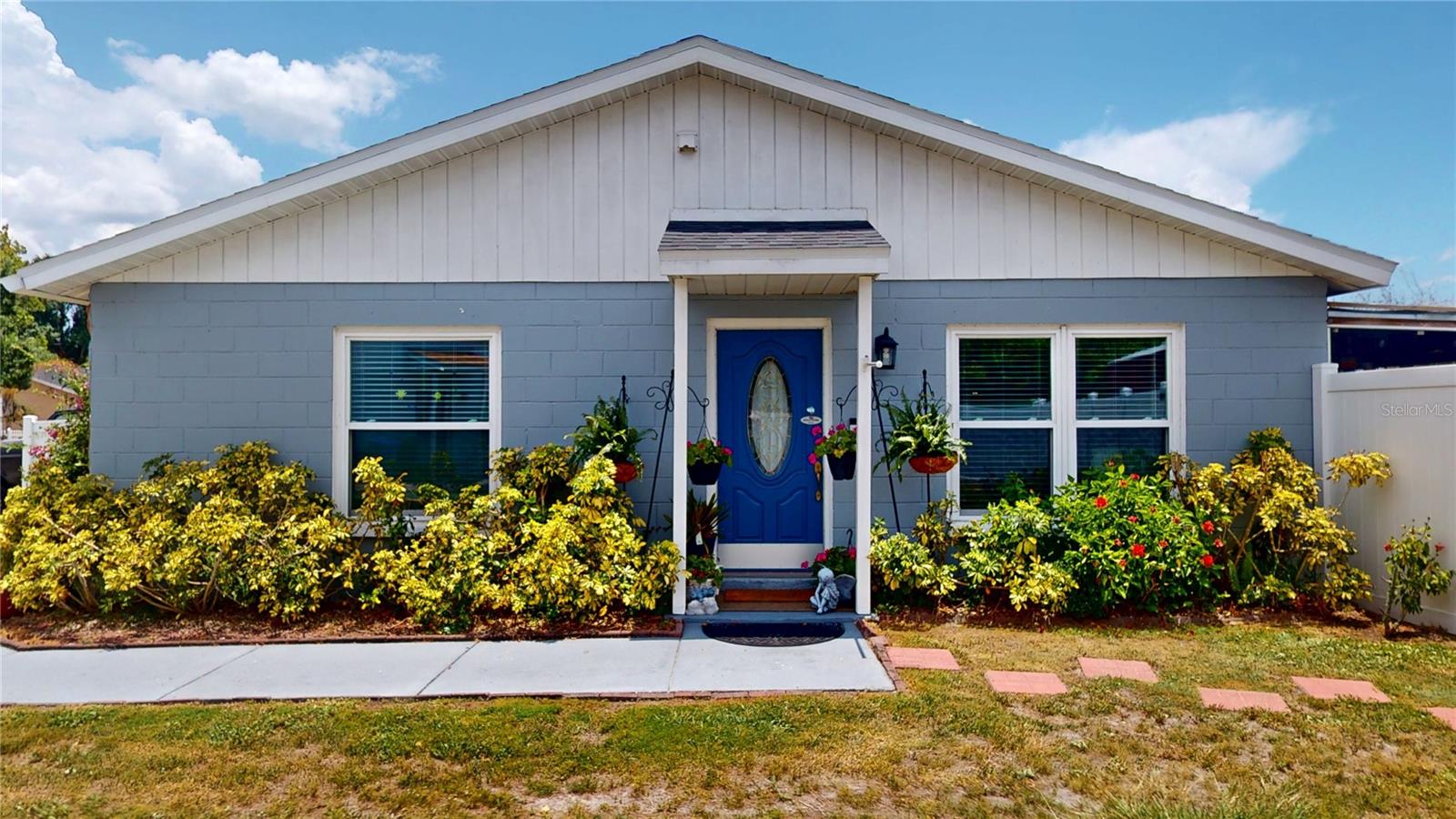 Photo of 1215 COOLMONT DRIVE BRANDON FL 33511