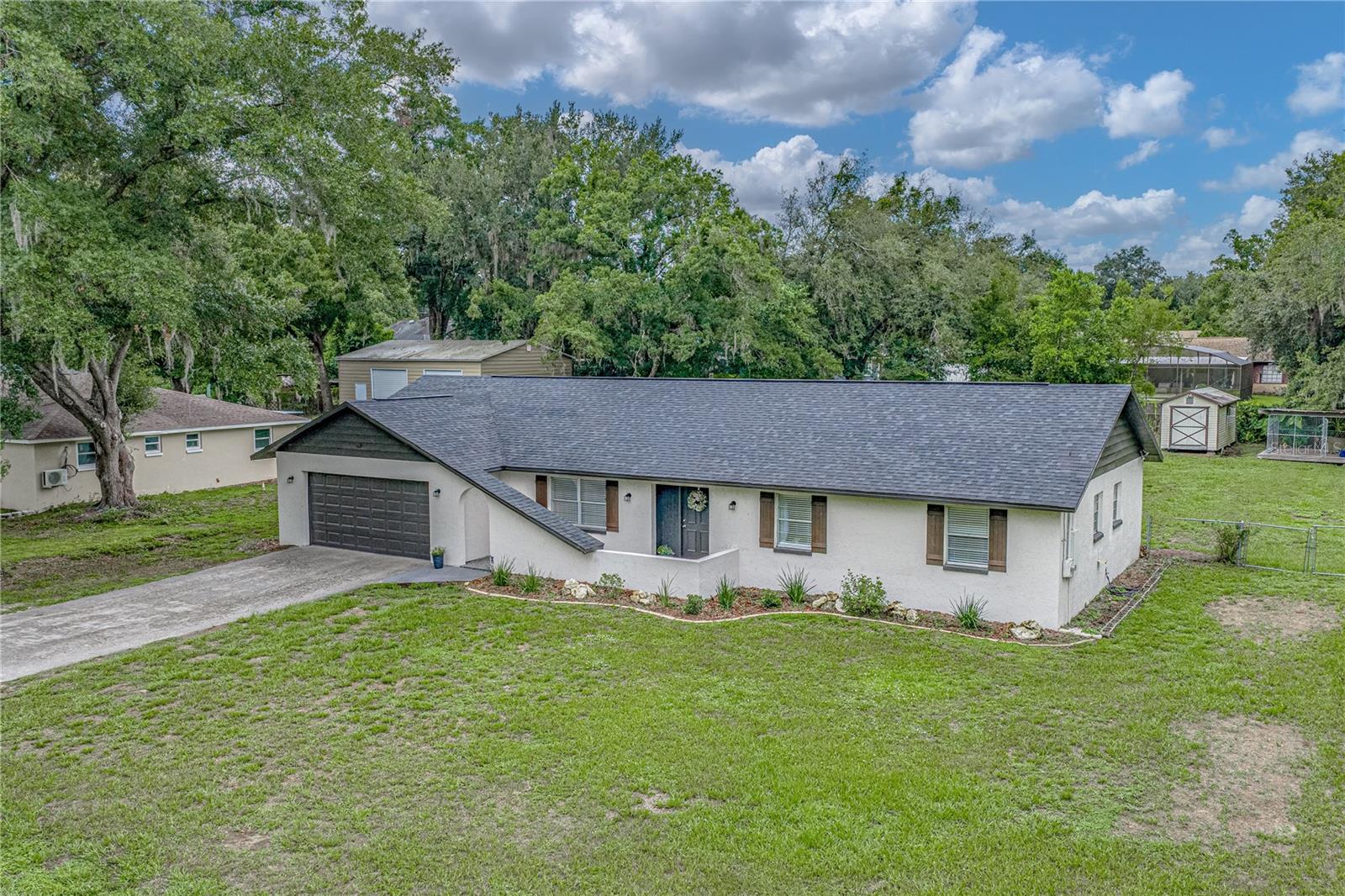 Photo of 37320 MOORE DRIVE DADE CITY FL 33525