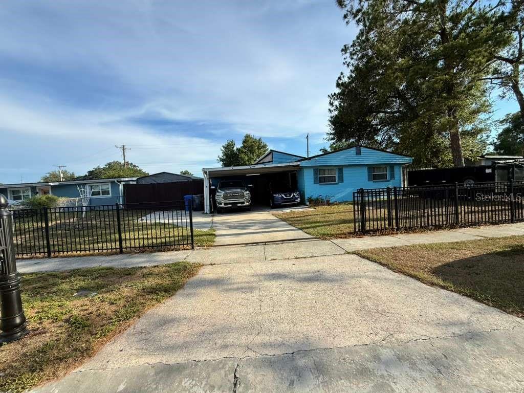 Photo of 7917 RIDEOUT ROAD TAMPA FL 33619