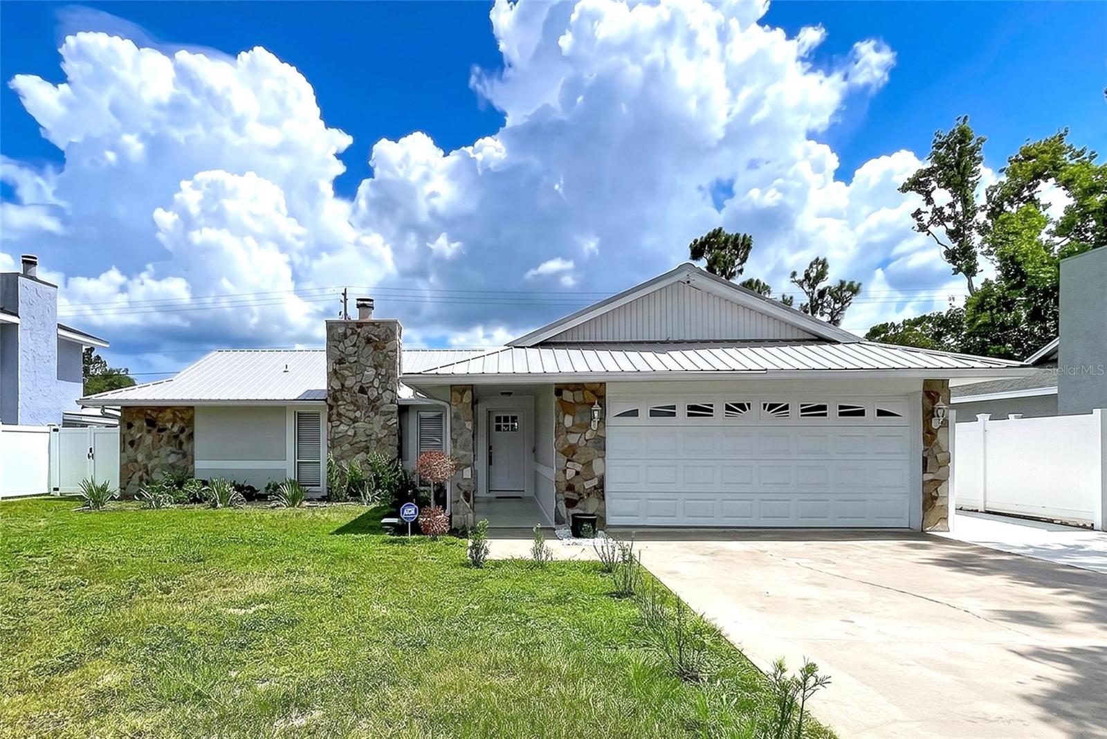 Photo of 5520 FULMAR DRIVE TAMPA FL 33625