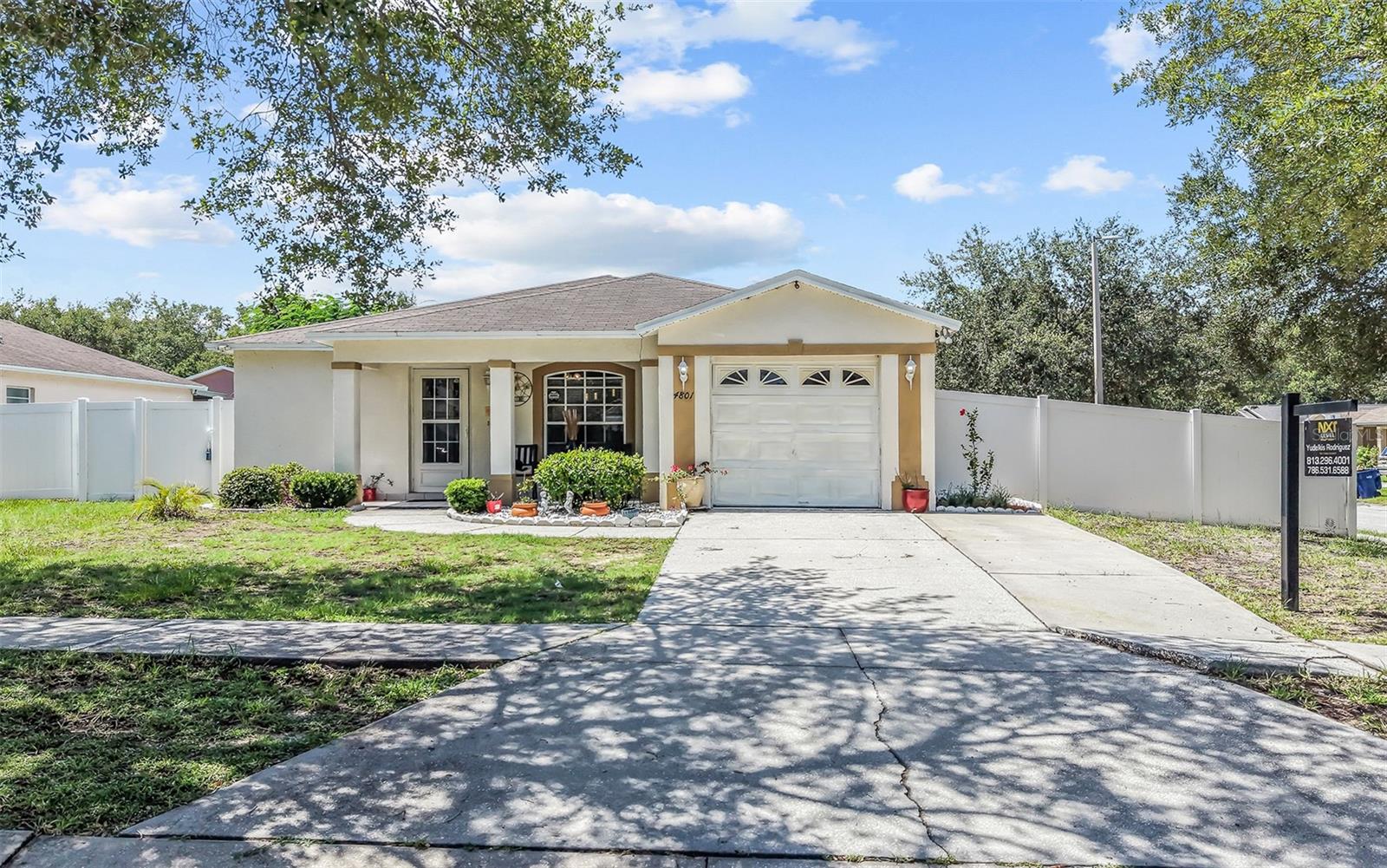 Photo of 4801 ROCK FISH COURT TAMPA FL 33617