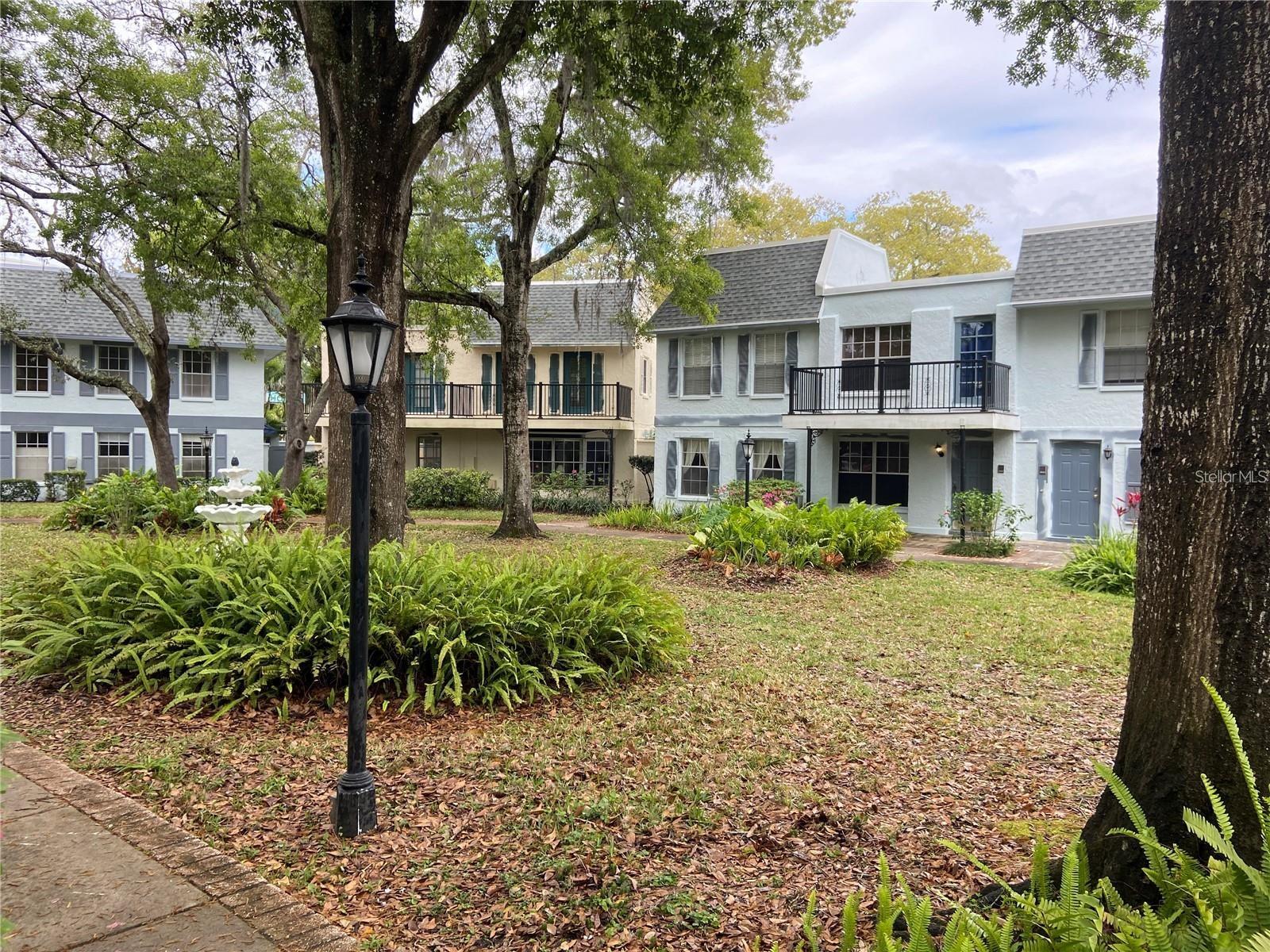 Photo of 14405 BURGUNDY SQUARE TAMPA FL 33613