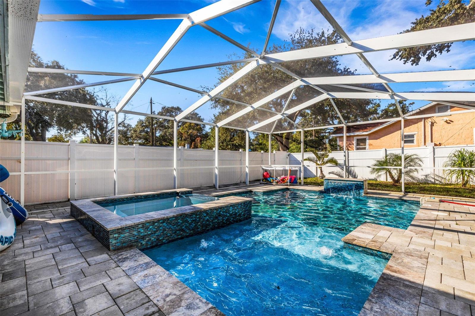 Photo of 1600 LORETTA AVENUE LARGO FL 33770