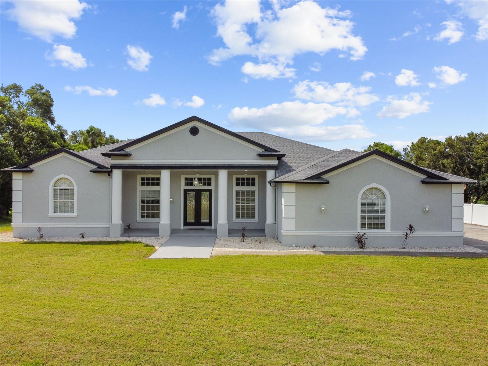 Photo of 6644 COUNTRY CLUB ROAD WESLEY CHAPEL FL 33544