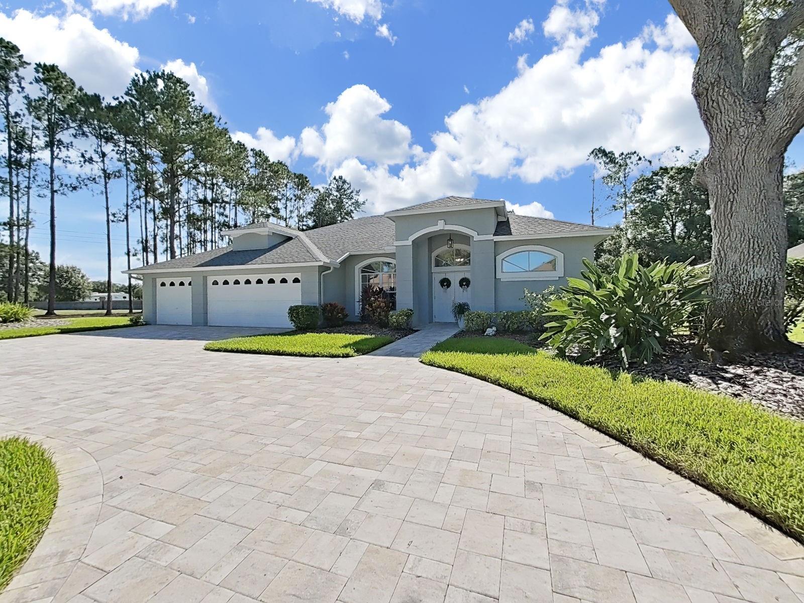 Photo of 17110 DOWNS DRIVE ODESSA FL 33556