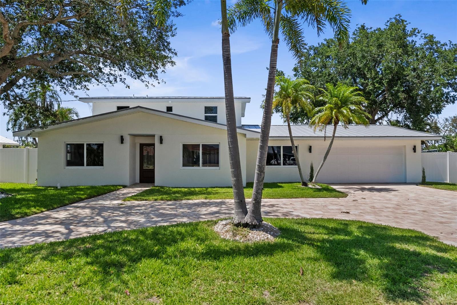 Photo of 10016 KINGFISHER ROAD BRADENTON FL 34209