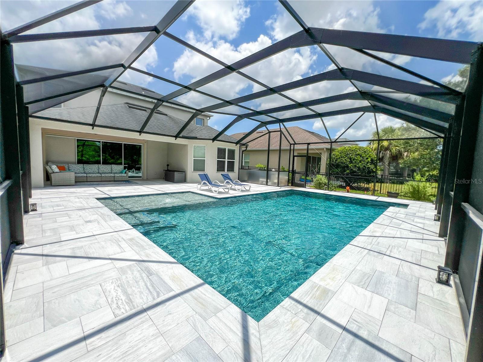 Photo of 8033 CLEMENTINE LANE TAMPA FL 33625