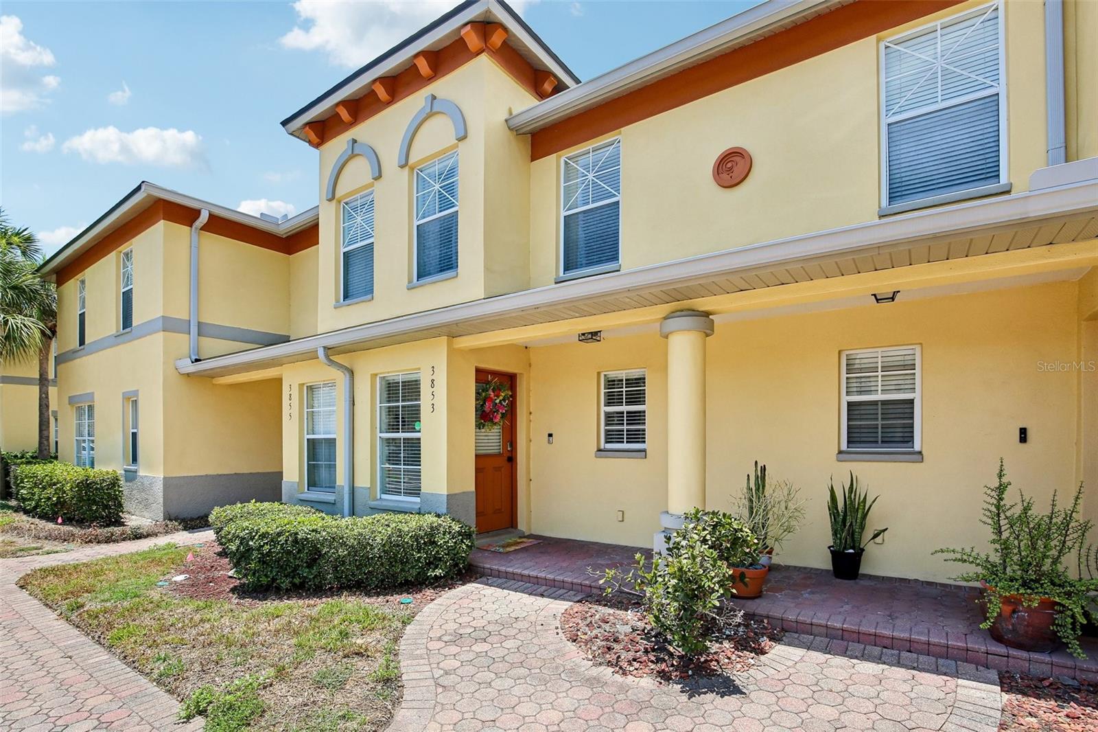 Photo of 3853 ISLAND WAY ST PETERSBURG FL 33705