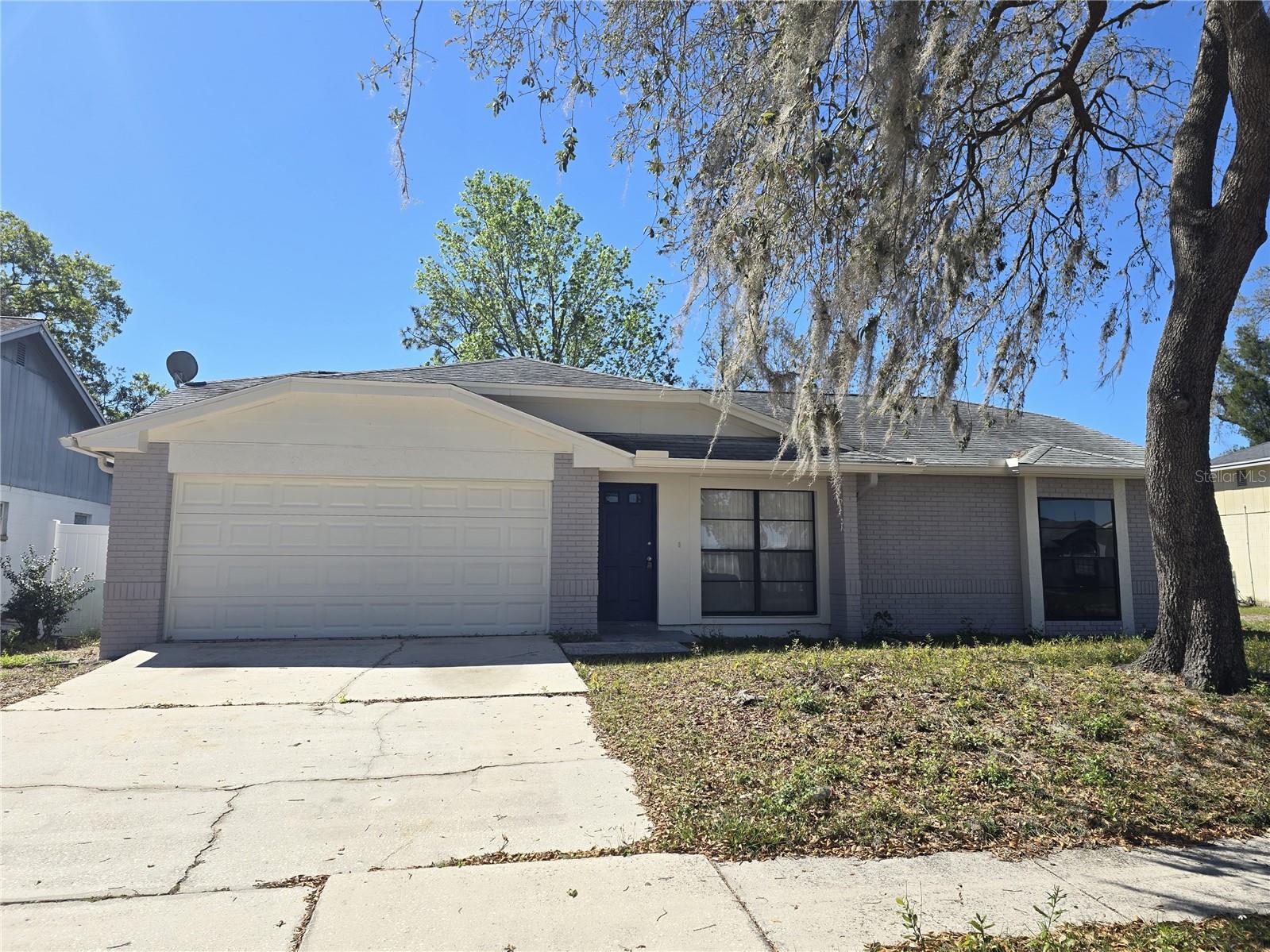 Photo of 12109 CLEARBROOK COURT RIVERVIEW FL 33569