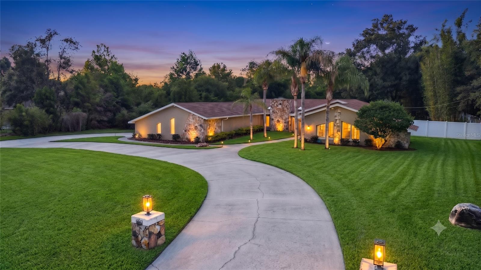 Photo of 7487 RIVER COUNTRY DRIVE WEEKI WACHEE FL 34607