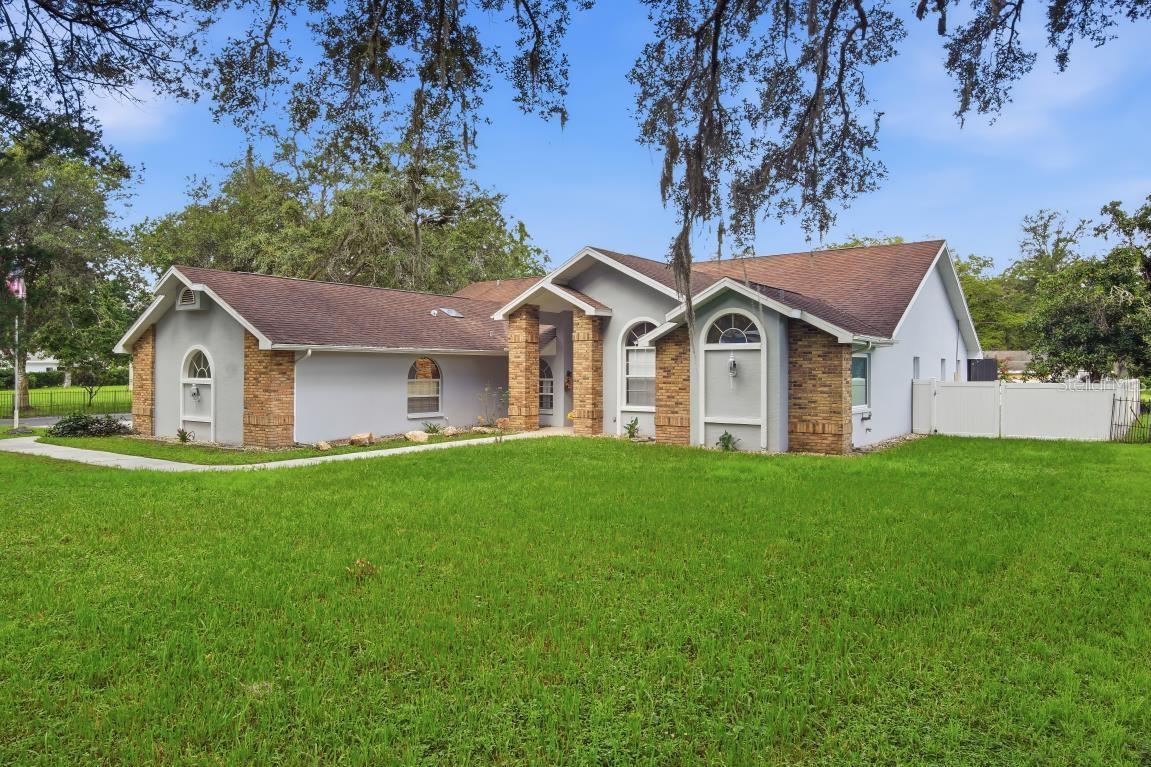 Photo of 483 LINCOLN AVENUE MASARYKTOWN FL 34604