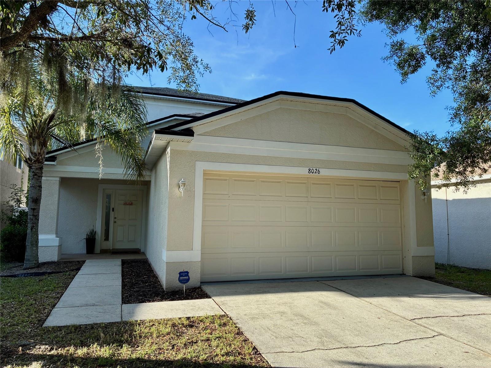 Photo of 8026 CARRIAGE POINTE DRIVE GIBSONTON FL 33534