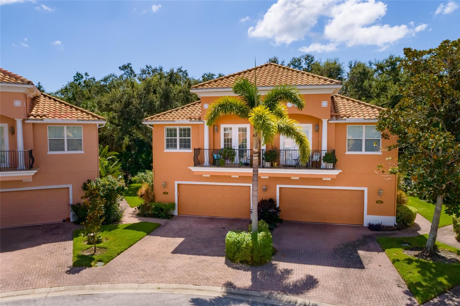 Photo of 190 BANYAN BAY DRIVE ST PETERSBURG FL 33705