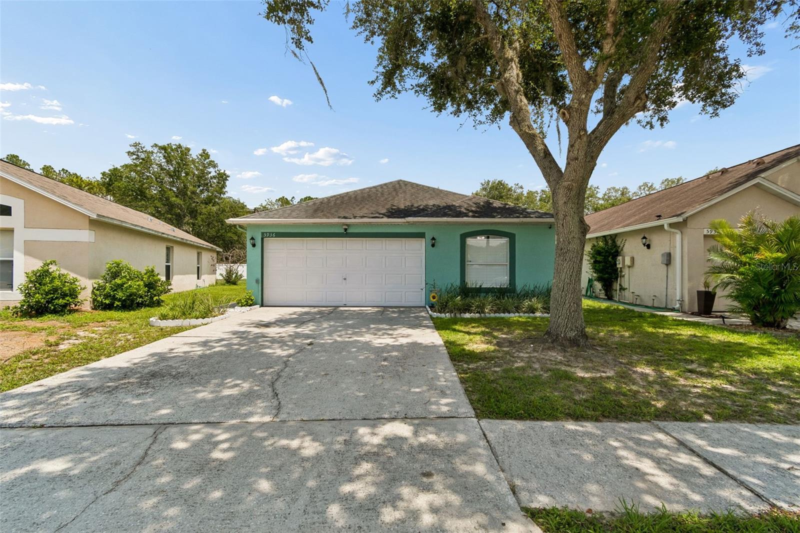 Photo of 5936 LAKE FRONT DRIVE WESLEY CHAPEL FL 33545