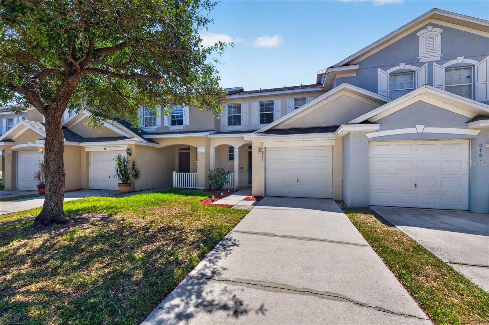 Photo of 9763 CARLSDALE DRIVE RIVERVIEW FL 33578