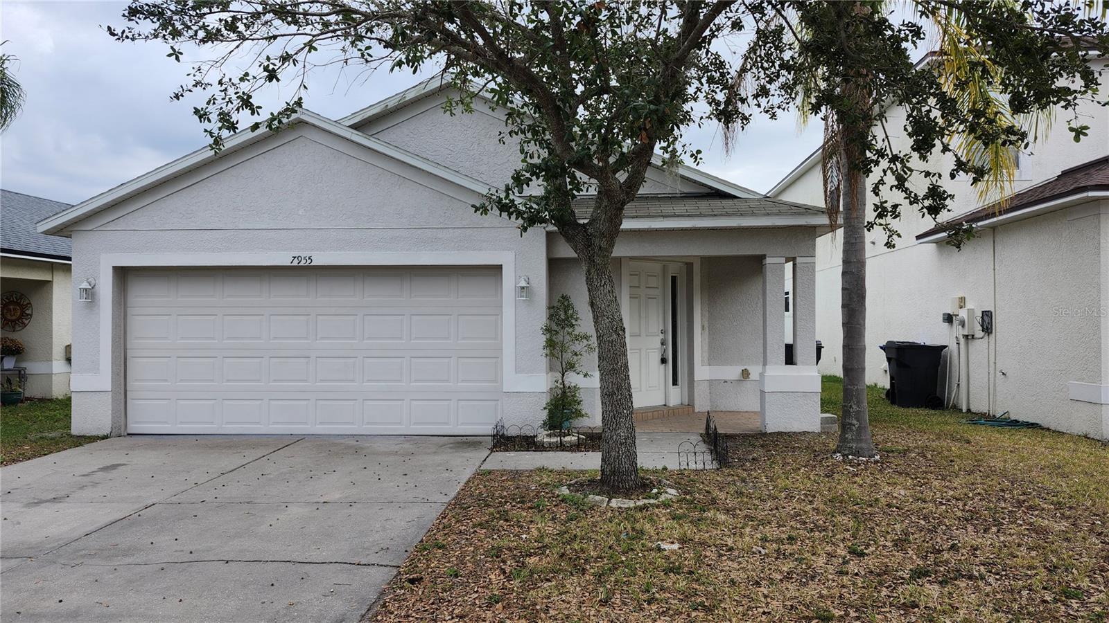 Photo of 7955 CARRIAGE POINTE DRIVE GIBSONTON FL 33534