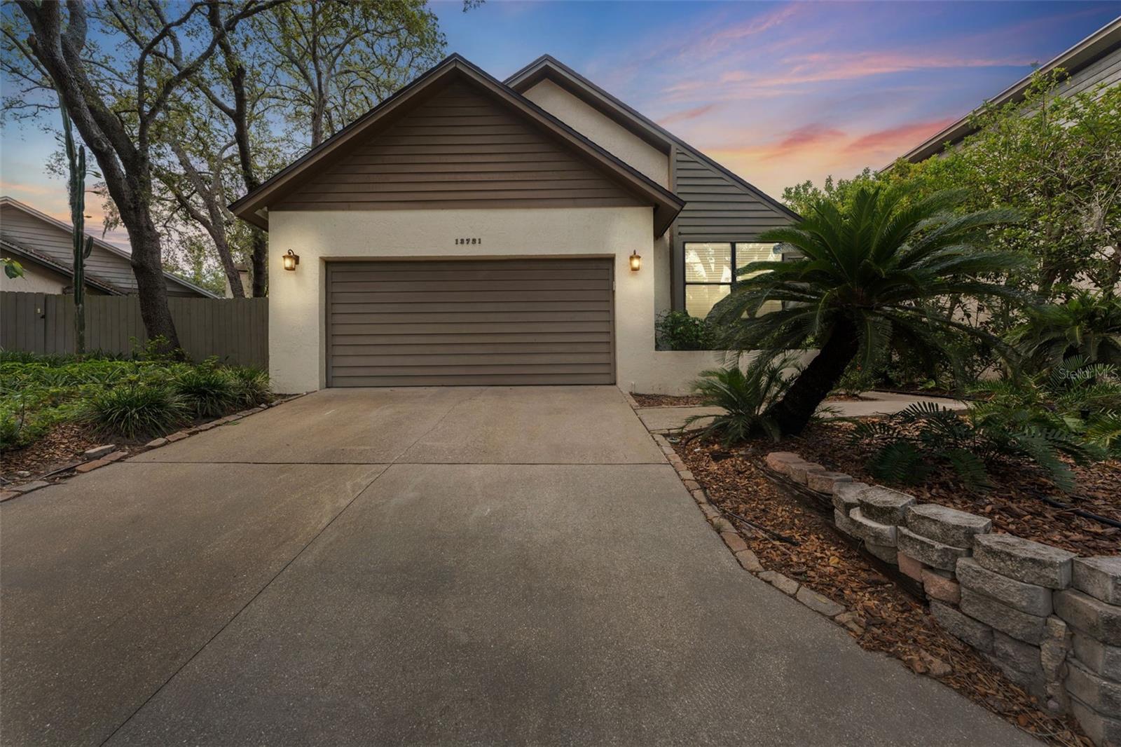 Photo of 13721 LAZY OAK DRIVE TAMPA FL 33613
