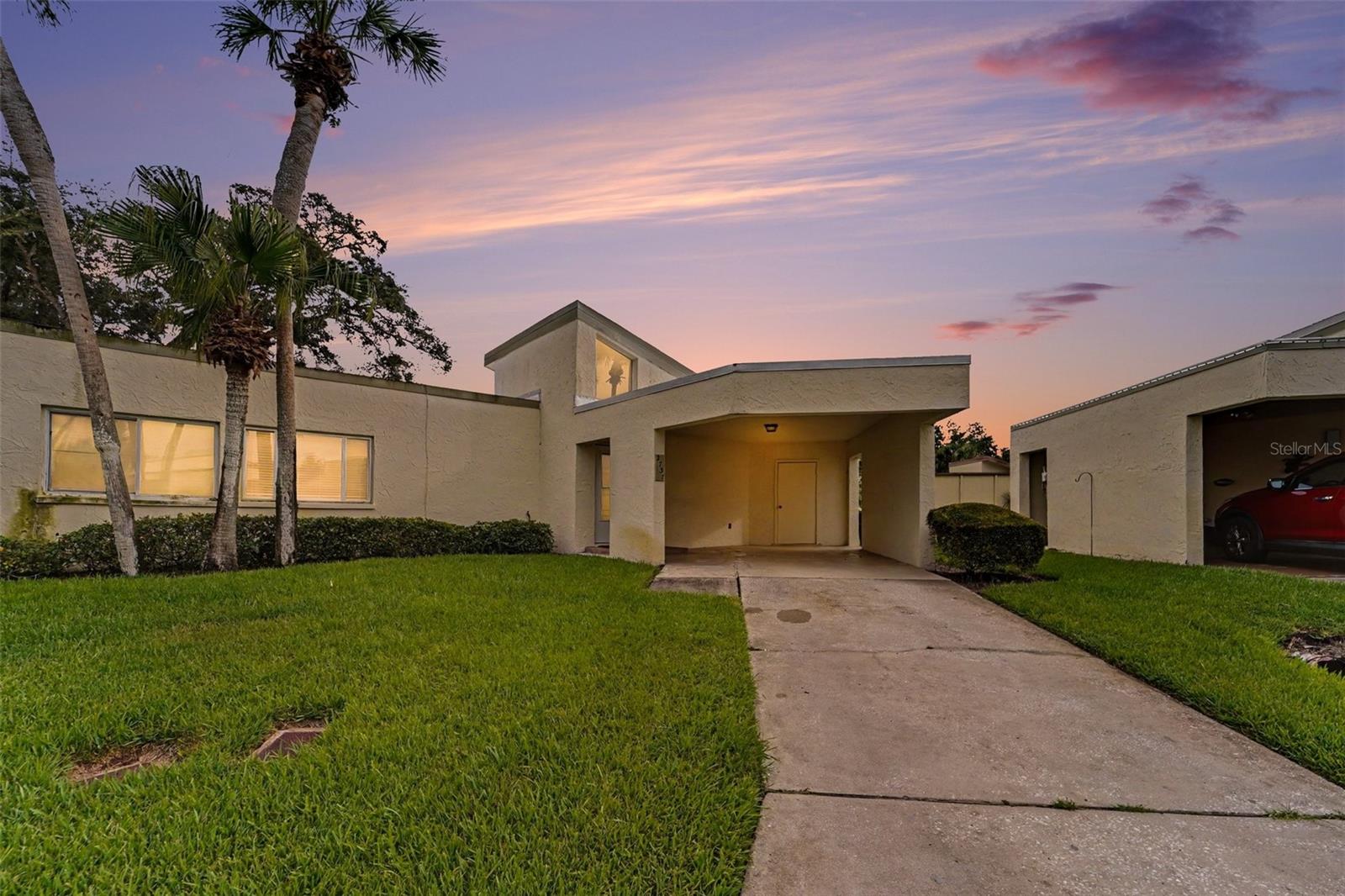 Photo of 2737 HAVERHILL COURT CLEARWATER FL 33761