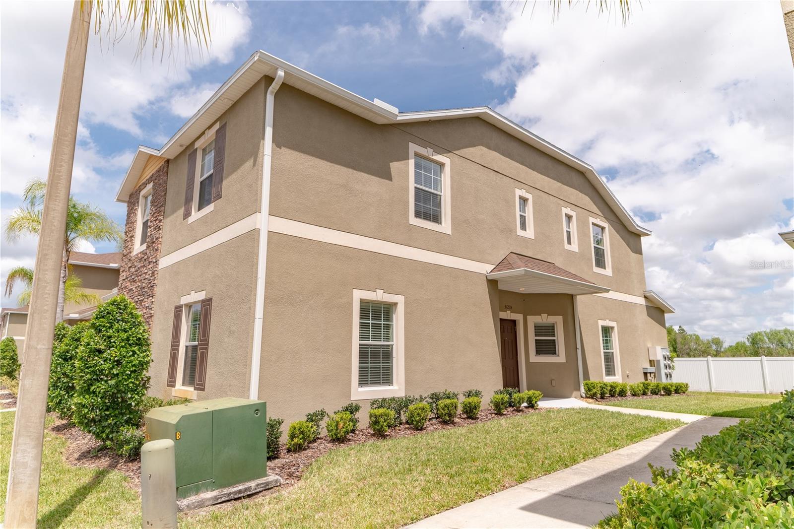 Photo of 31235 CLARIDGE PLACE WESLEY CHAPEL FL 33543