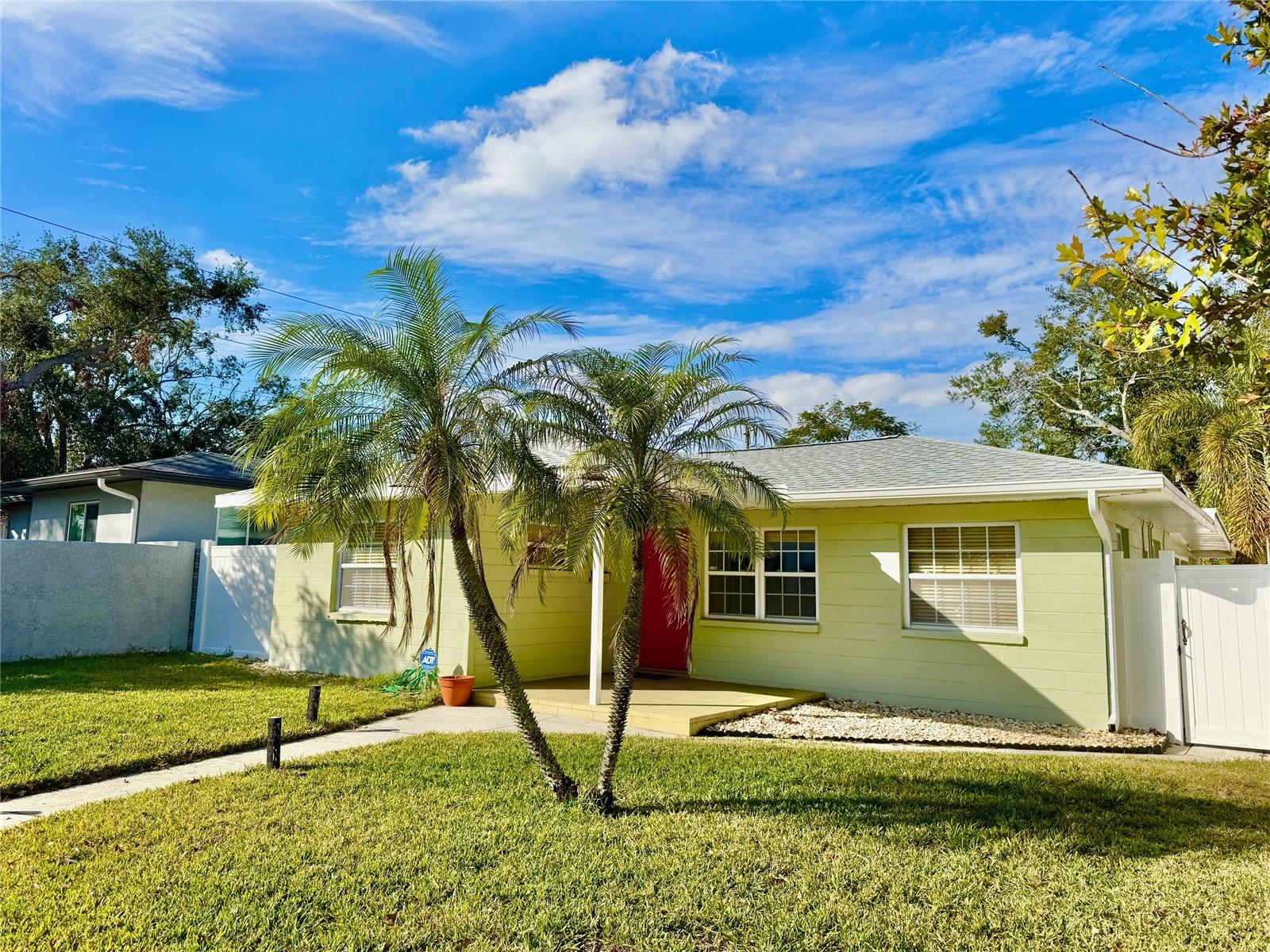 Photo of 185 22ND AVENUE ST PETERSBURG FL 33704