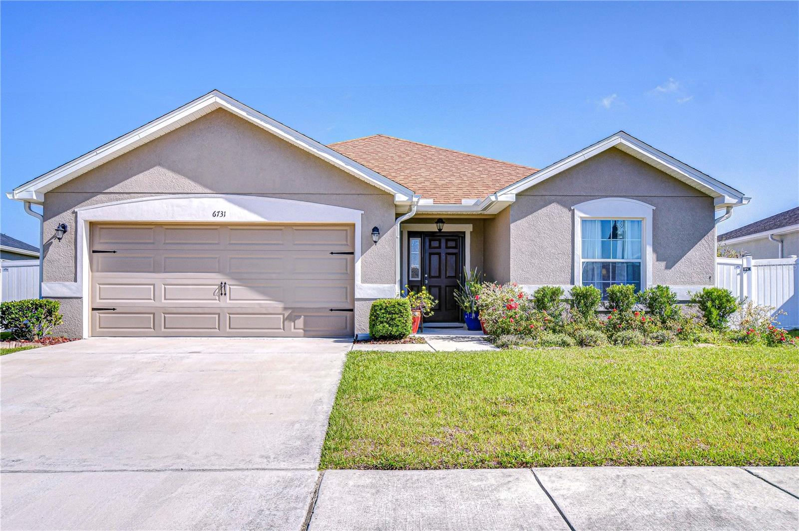 Photo of 6731 CASTLE GREEN PLACE ZEPHYRHILLS FL 33541