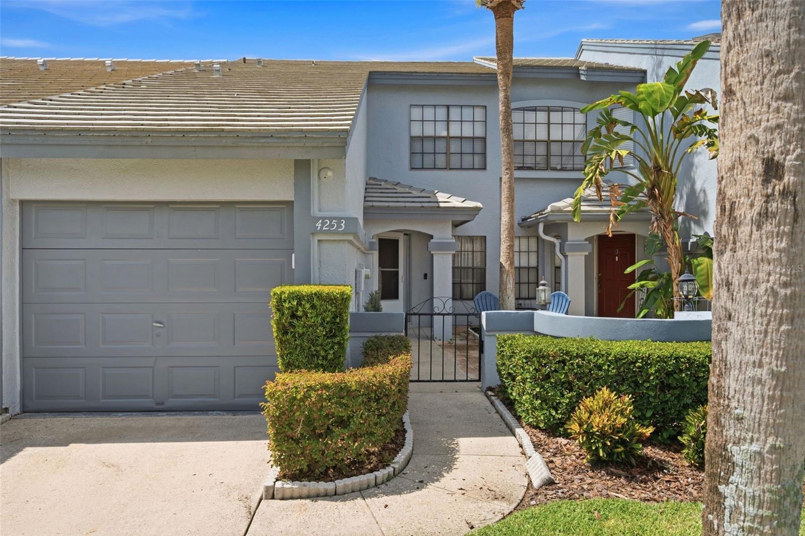 Photo of 4253 BRENTWOOD PARK CIRCLE TAMPA FL 33624