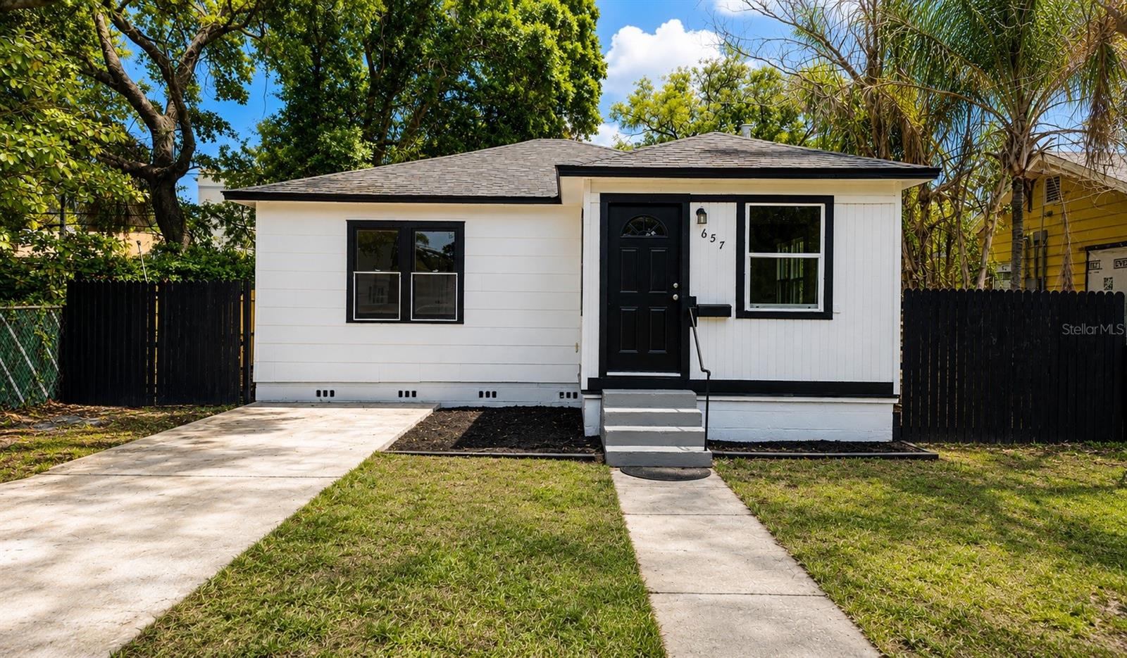 Photo of 657 15TH AVENUE ST PETERSBURG FL 33701