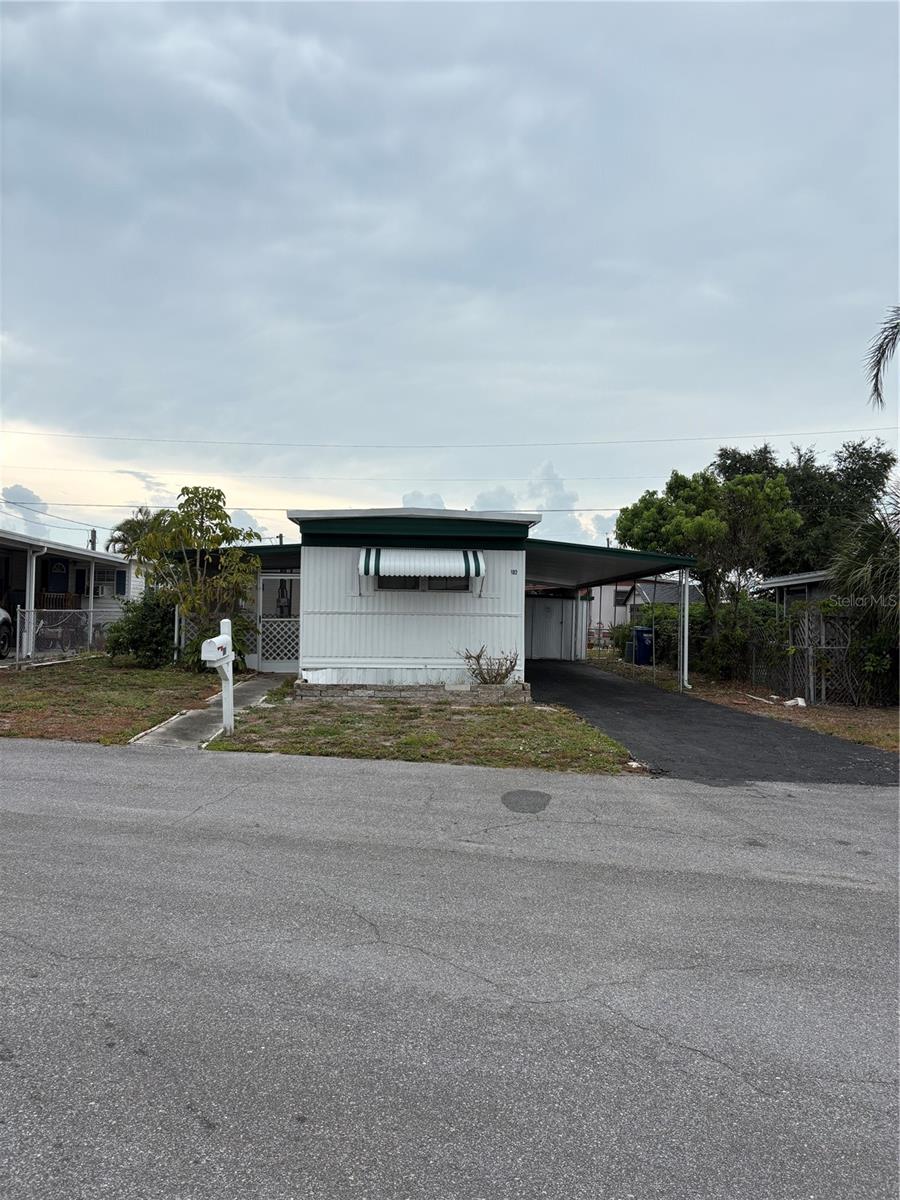 Photo of 6580 SEMINOLE #102 SEMINOLE FL 33772