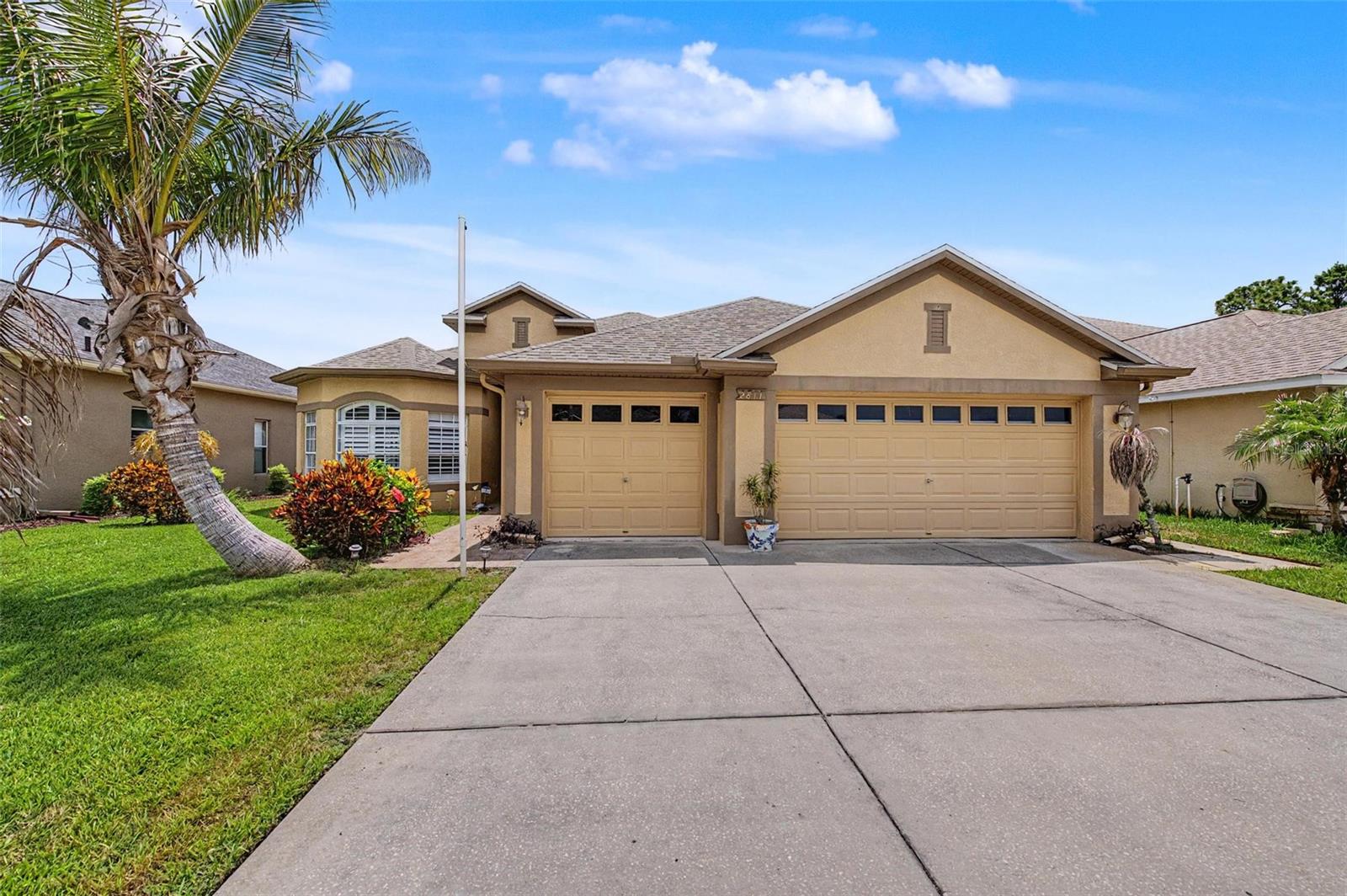 Photo of 2811 RAVENDALE LANE HOLIDAY FL 34691