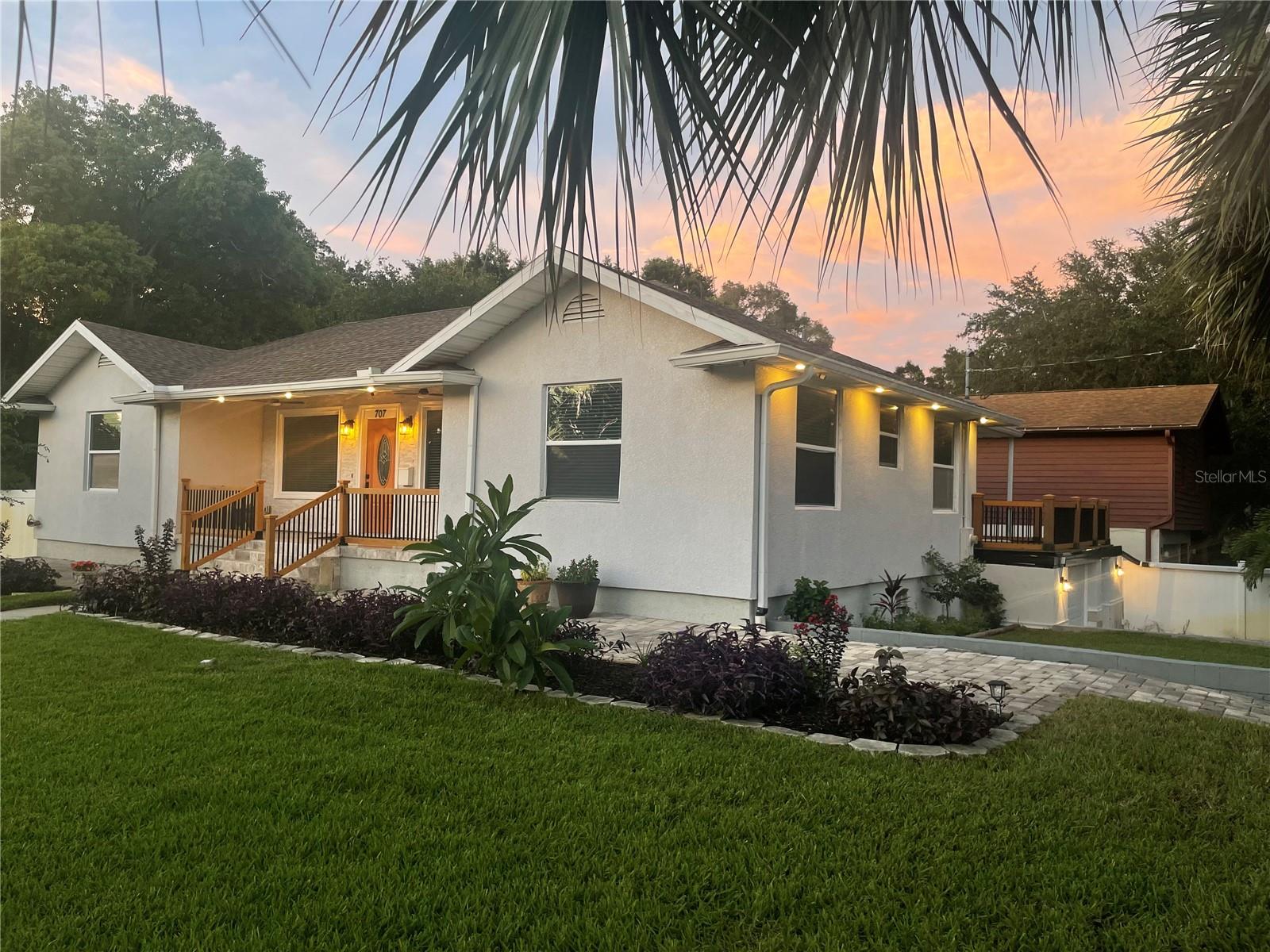 Photo of 707 N GLENWOOD AVENUE CLEARWATER FL 33755